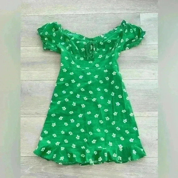 Urban Outfitters Dress Magpie Green Daisy Off Shoulder sz small - Picture 5 of 10
